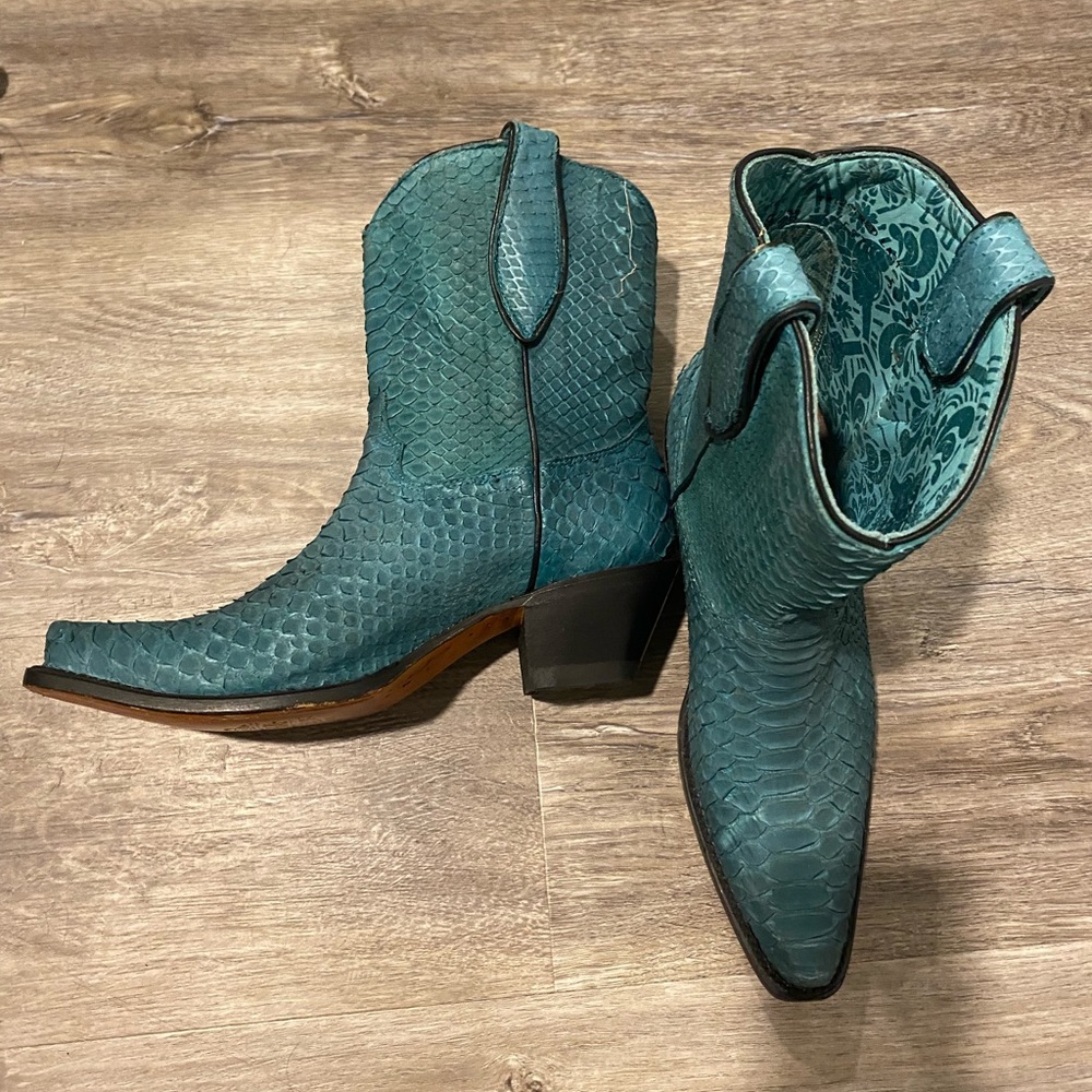 Corral Women’s Python boot